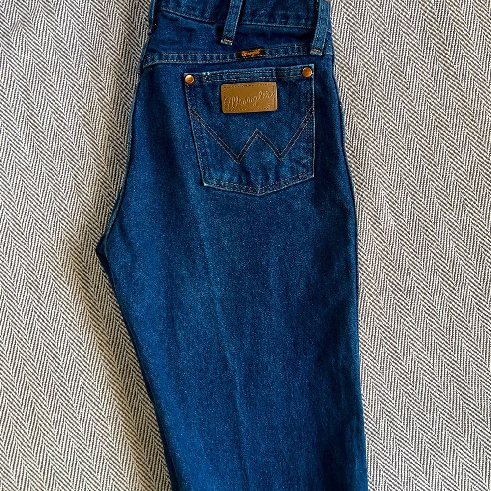 Wrangler jeans, style# 936 PWD. Original owner! Excellent Condition!
